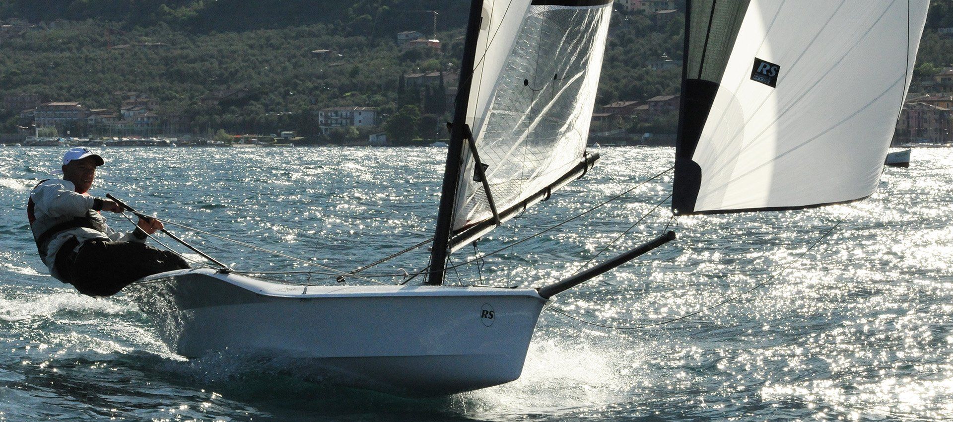 RS100